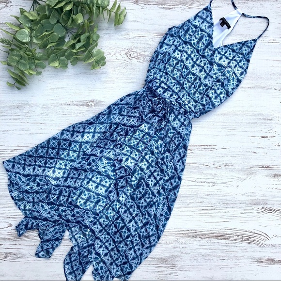 Banana Republic Dresses & Skirts - NWT Banana Republic Handkerchief Hem Dress Size M